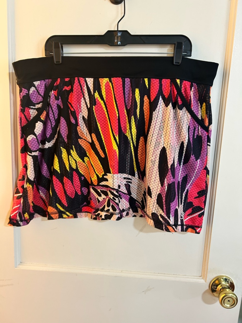 Women's Multicolor Printed Skort with Black Waistband